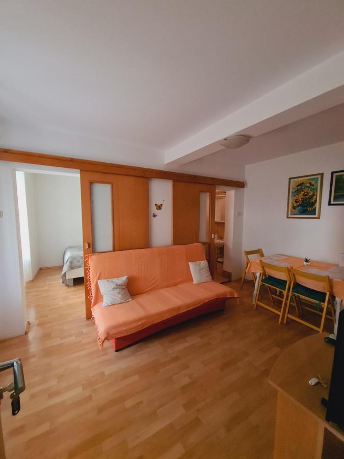 Apartmani Luka Crikvenica Eksteriør bilde